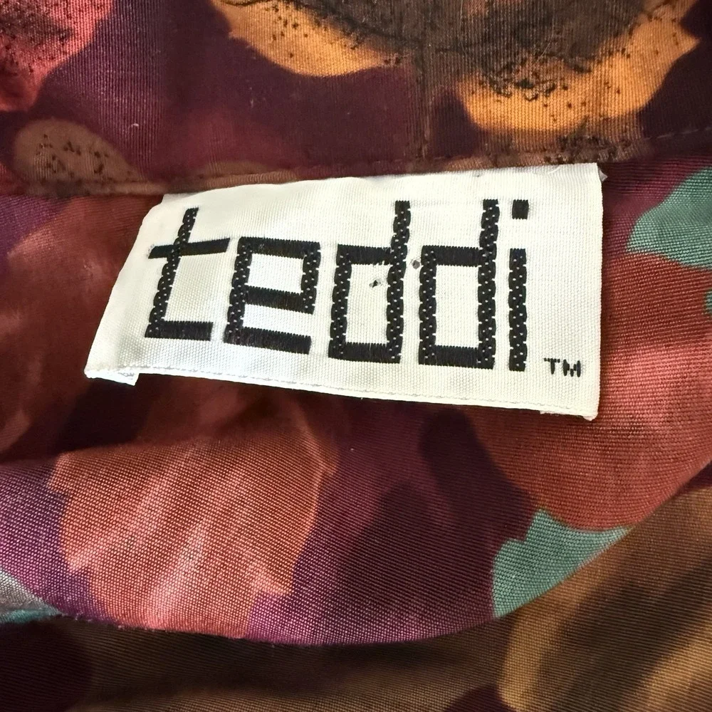 Teddi measurements laid